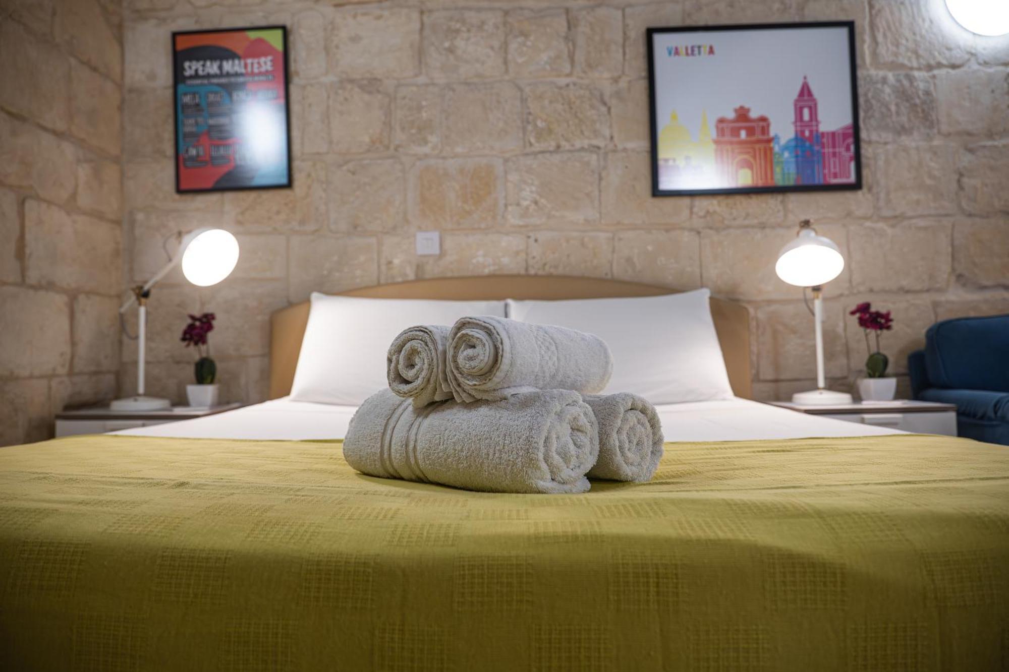 Casa San Carlo Apartment Valletta Luaran gambar